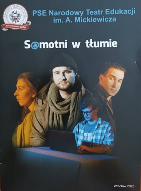 Spektakl „Samotni w tłumie”